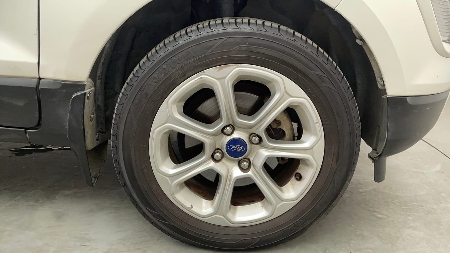 Used 2019 Ford EcoSport Titanium + 1.5L Ti-VCT AT Petrol Automatic tyres RIGHT FRONT TYRE RIM VIEW
