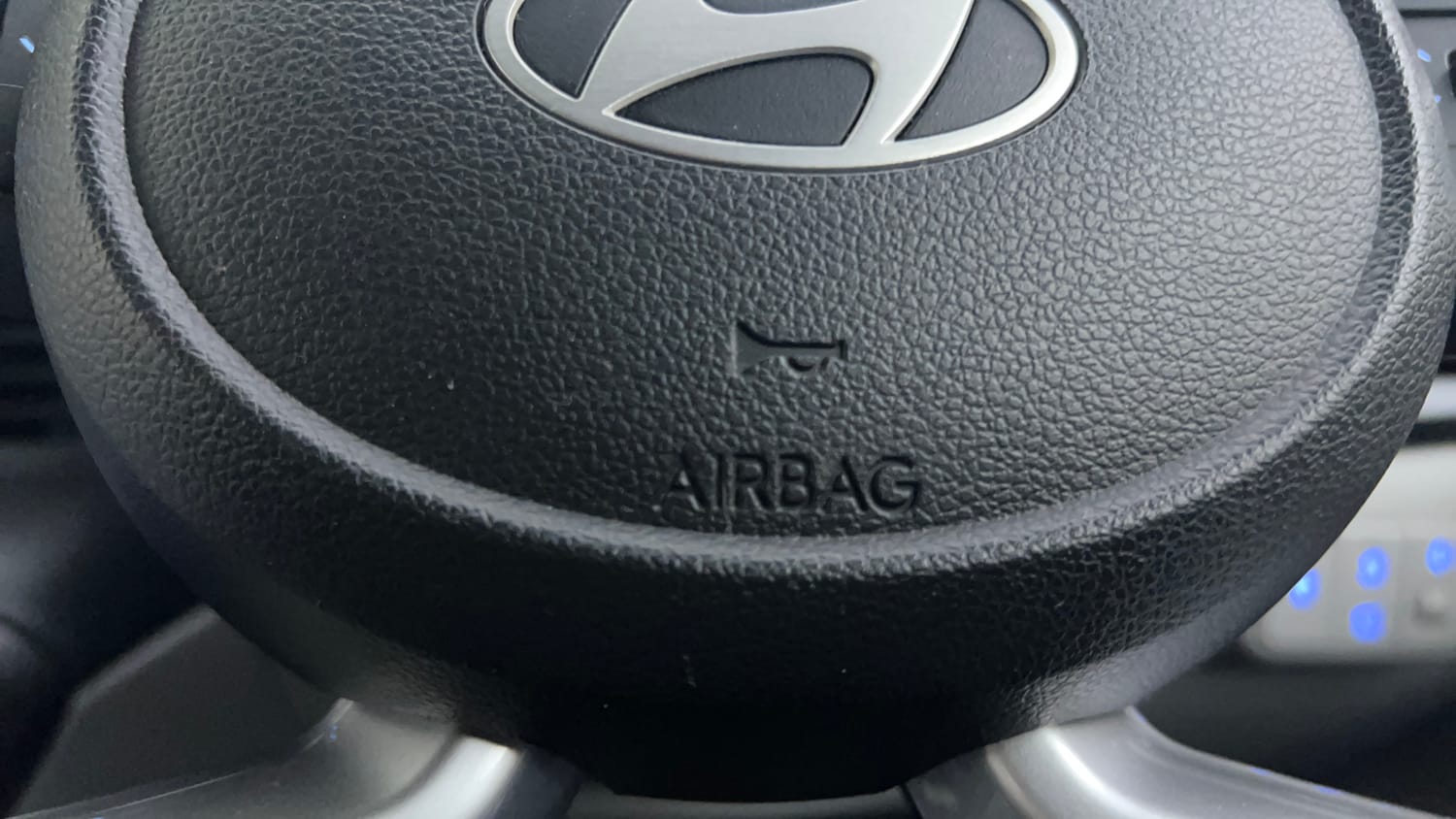 Used 2025 Hyundai New i20 Asta (O) 1.2 MT Petrol Manual top_features Airbags