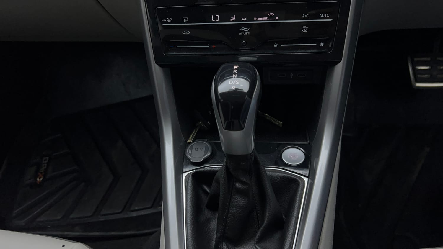 2022 Volkswagen Taigun GT Plus 1.5 TSI DSG-16