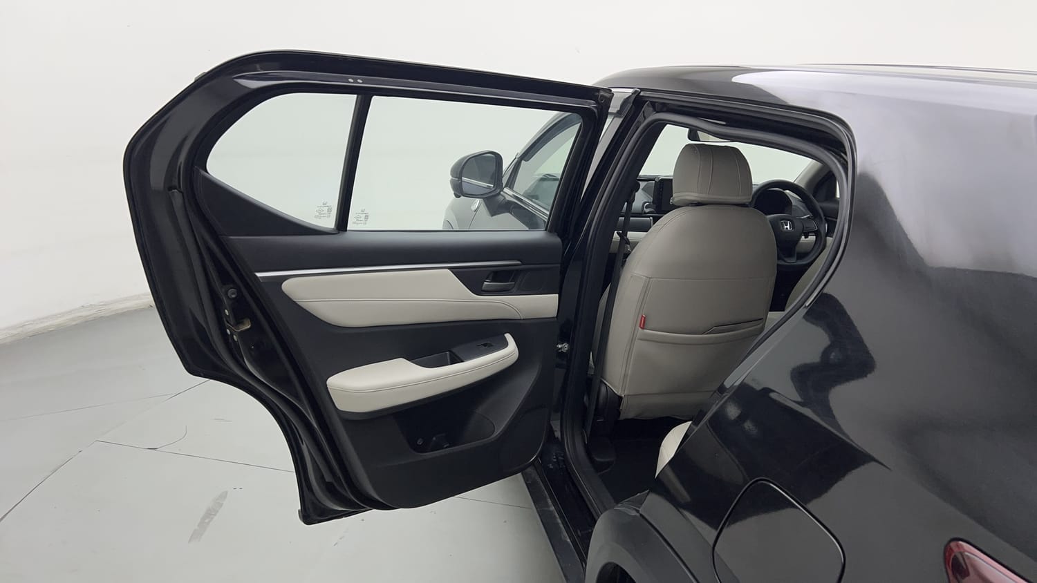 Used 2025 Honda Elevate Apex Edition V CVT Petrol Automatic interior LEFT REAR DOOR OPEN VIEW