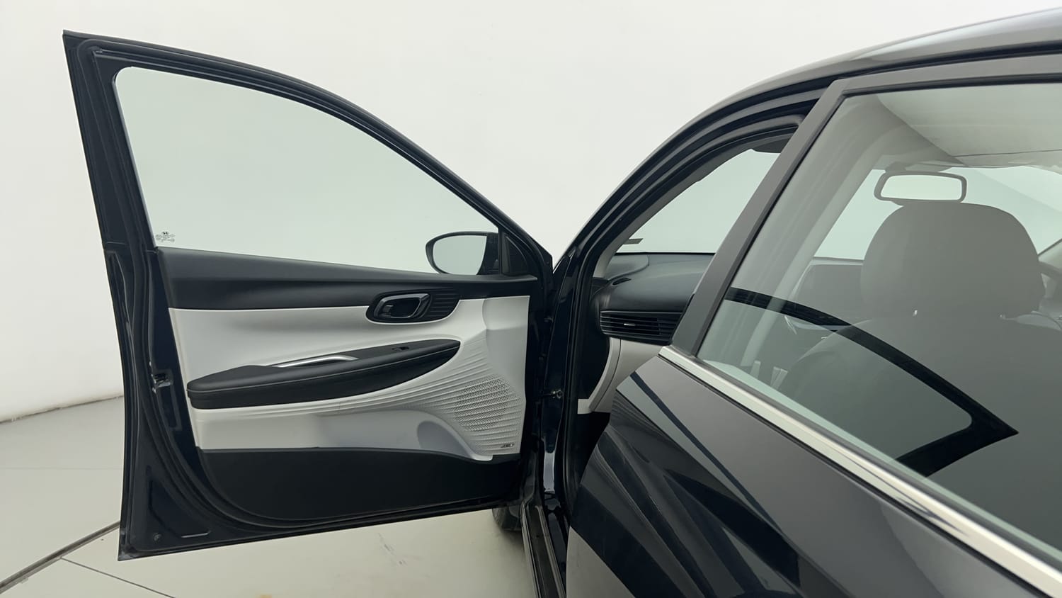 Used 2025 Hyundai New i20 Asta (O) 1.2 MT Petrol Manual interior LEFT FRONT DOOR OPEN VIEW