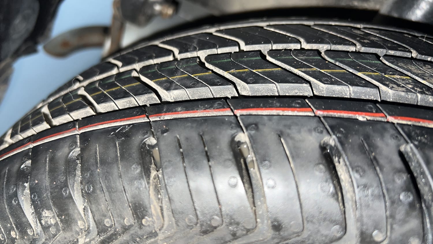 Used 2018 Maruti Suzuki Celerio ZXi (O) AMT Petrol Automatic tyres RIGHT REAR TYRE TREAD VIEW