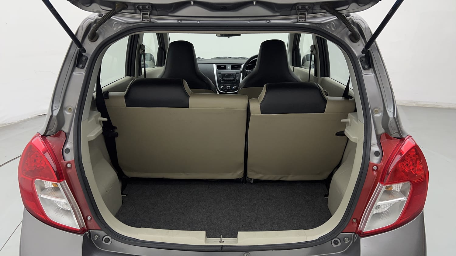 Used 2018 Maruti Suzuki Celerio ZXi (O) AMT Petrol Automatic interior DICKY INSIDE VIEW