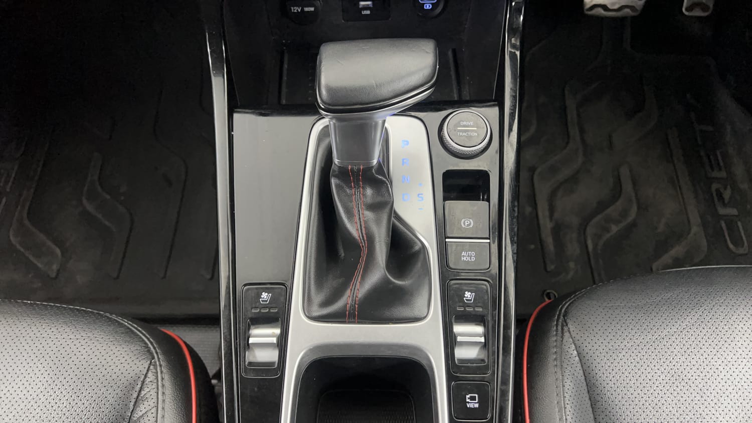 Used 2022 Hyundai Creta SX (O) 1.4 Turbo 7 DCT Petrol Automatic interior GEAR  KNOB VIEW