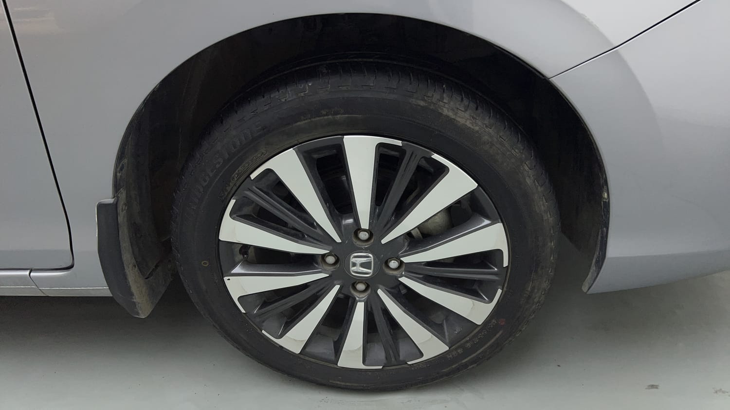 2024 Honda City ZX Petrol CVT-32
