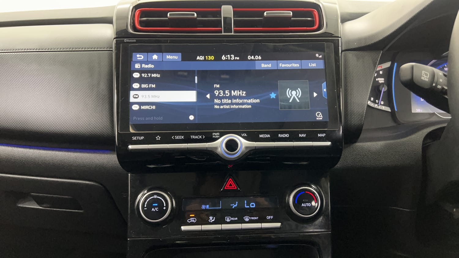Used 2022 Hyundai Creta SX (O) 1.4 Turbo 7 DCT Petrol Automatic interior MUSIC SYSTEM & AC CONTROL VIEW