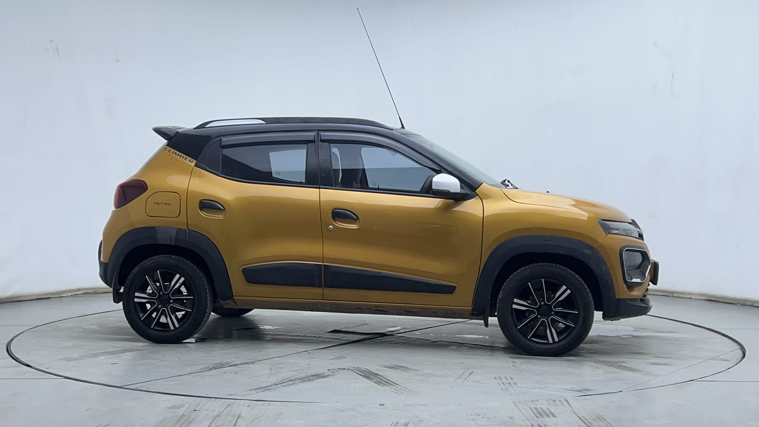 Used 2023 Renault Kwid CLIMBER AMT Petrol Automatic exterior RIGHT SIDE VIEW
