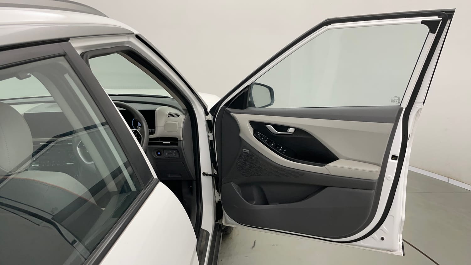 Used 2024 Hyundai Creta 1.5 MPi Petrol IVT SX(O) Petrol Automatic interior RIGHT FRONT DOOR OPEN VIEW