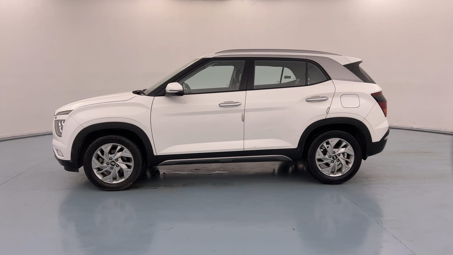 Used 2023 Hyundai Creta SX 1.5 Petrol Petrol Manual exterior LEFT SIDE VIEW