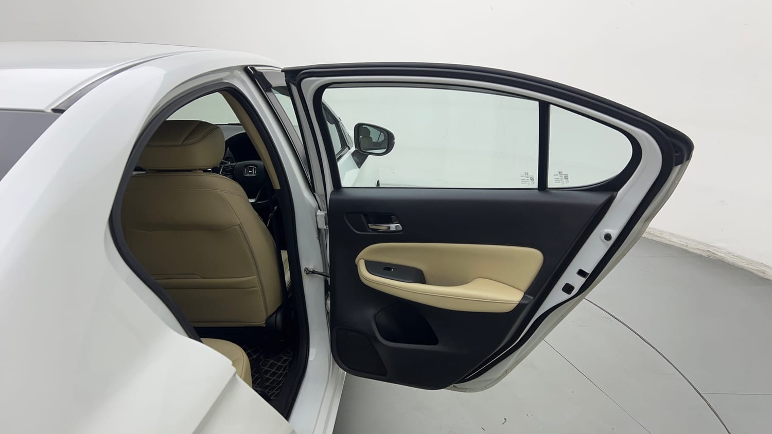 Used 2022 Honda City ZX CVT Petrol Petrol Automatic interior RIGHT REAR DOOR OPEN VIEW