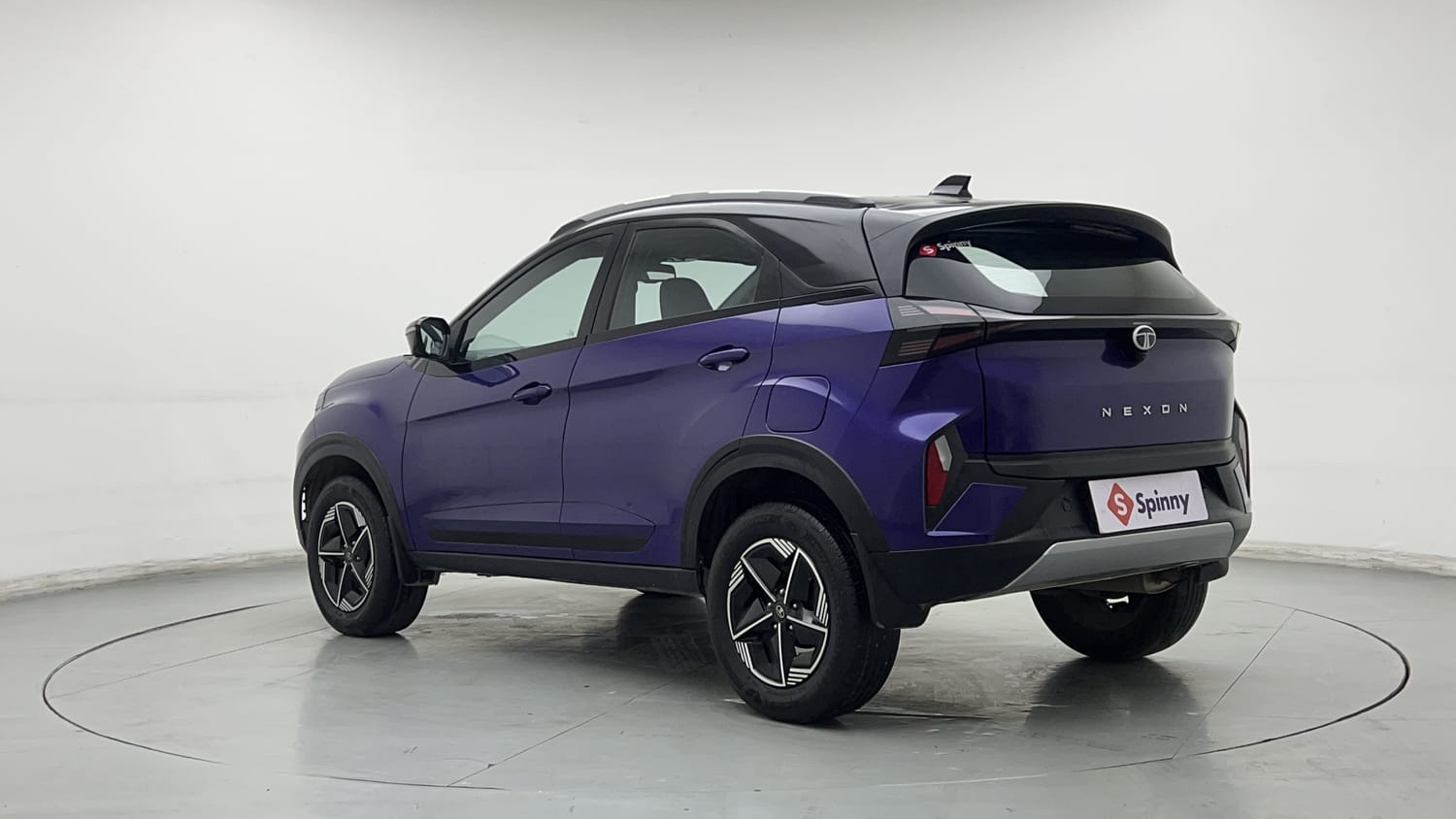 2023 Tata Nexon Fearless Plus S Purple 1.2 Revotron Petrol 7DCA Dual Tone-2