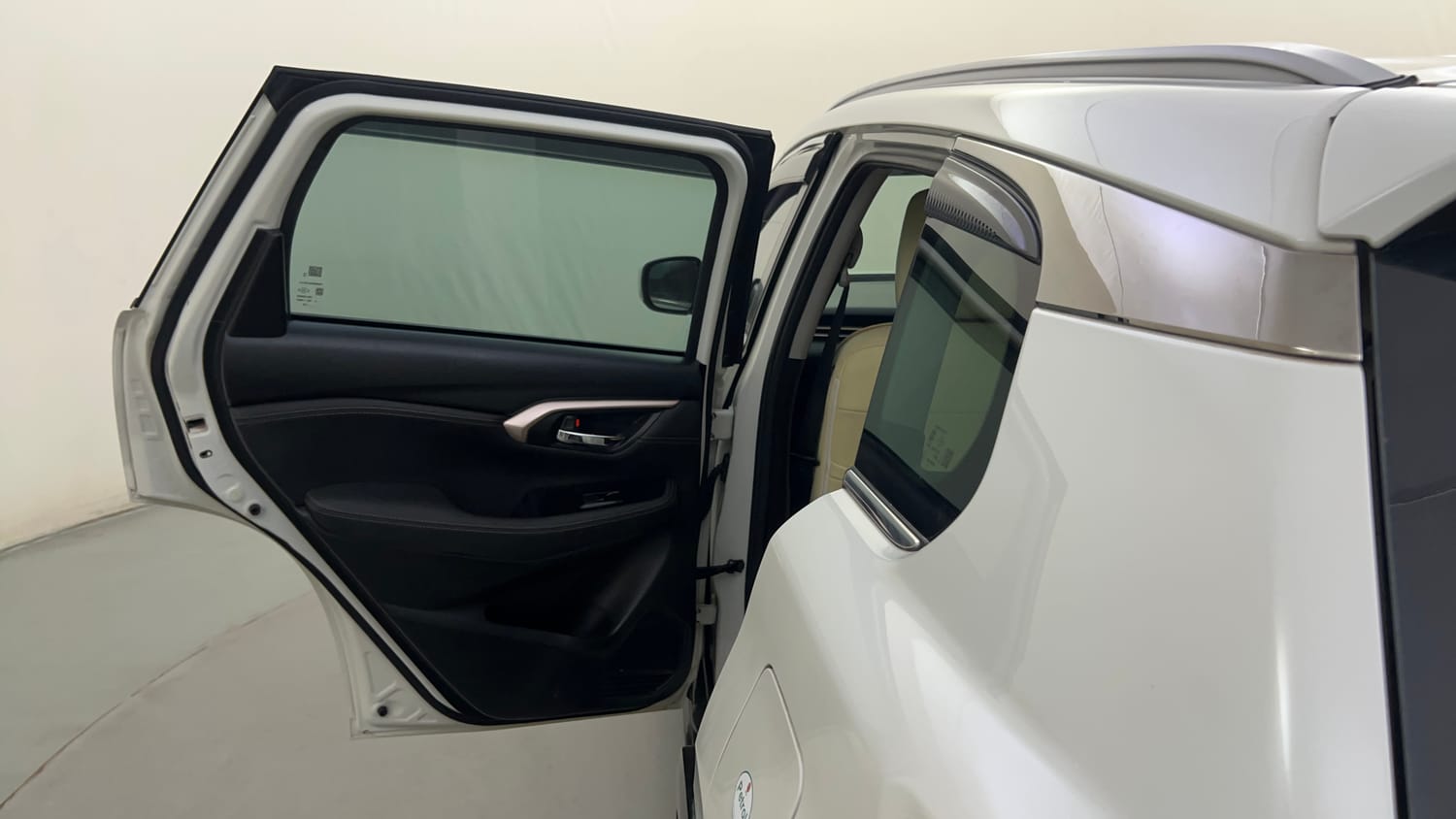 Used 2023 Maruti Suzuki Grand Vitara Zeta Plus Intelligent Hybrid eCVT Hybrid Automatic interior LEFT REAR DOOR OPEN VIEW