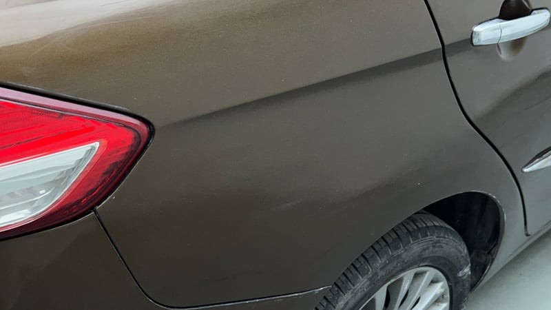 Used 2015 Maruti Suzuki Ciaz ZXi (O) Petrol Manual dents MINOR SCRATCH