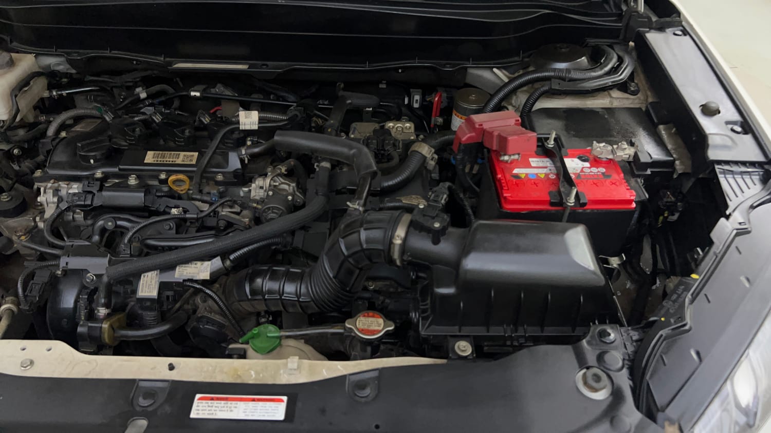Used 2023 Maruti Suzuki Grand Vitara Zeta Plus Intelligent Hybrid eCVT Hybrid Automatic engine ENGINE LEFT SIDE VIEW