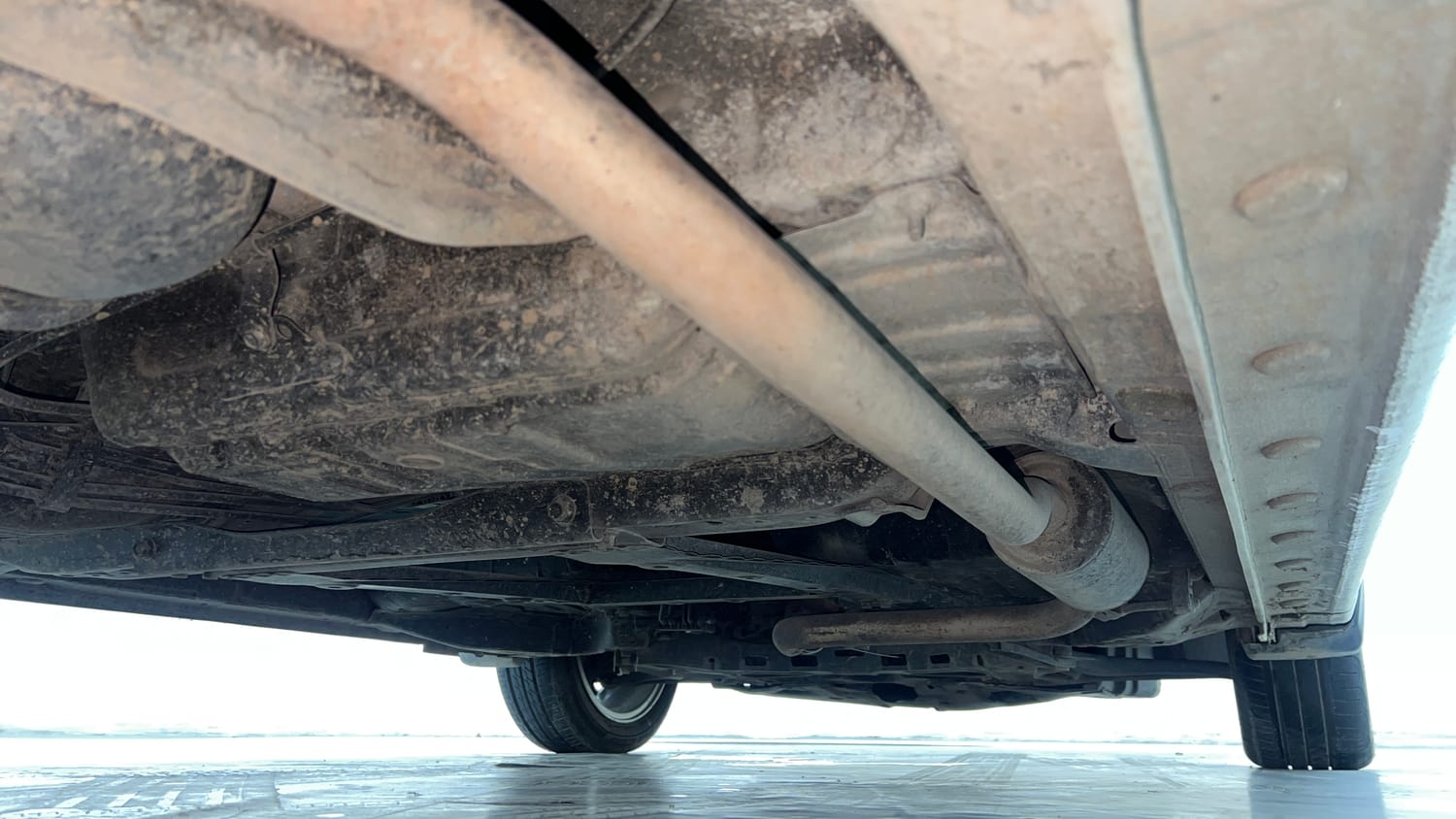 Used 2022 Honda City ZX CVT Petrol Petrol Automatic extra REAR RIGHT UNDERBODY VIEW