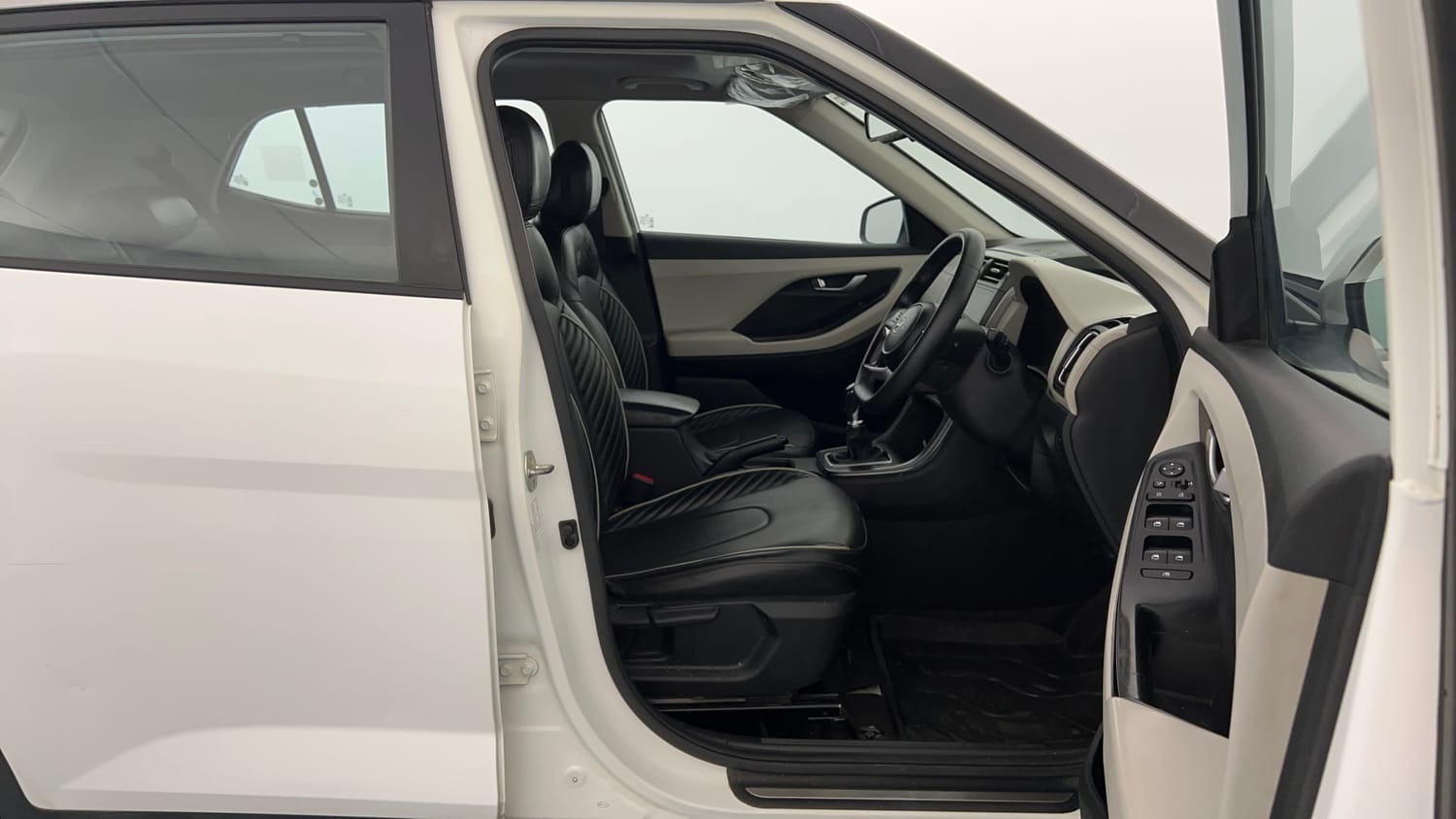 Used 2023 Hyundai Creta SX 1.5 Petrol Petrol Manual interior RIGHT SIDE FRONT DOOR CABIN VIEW