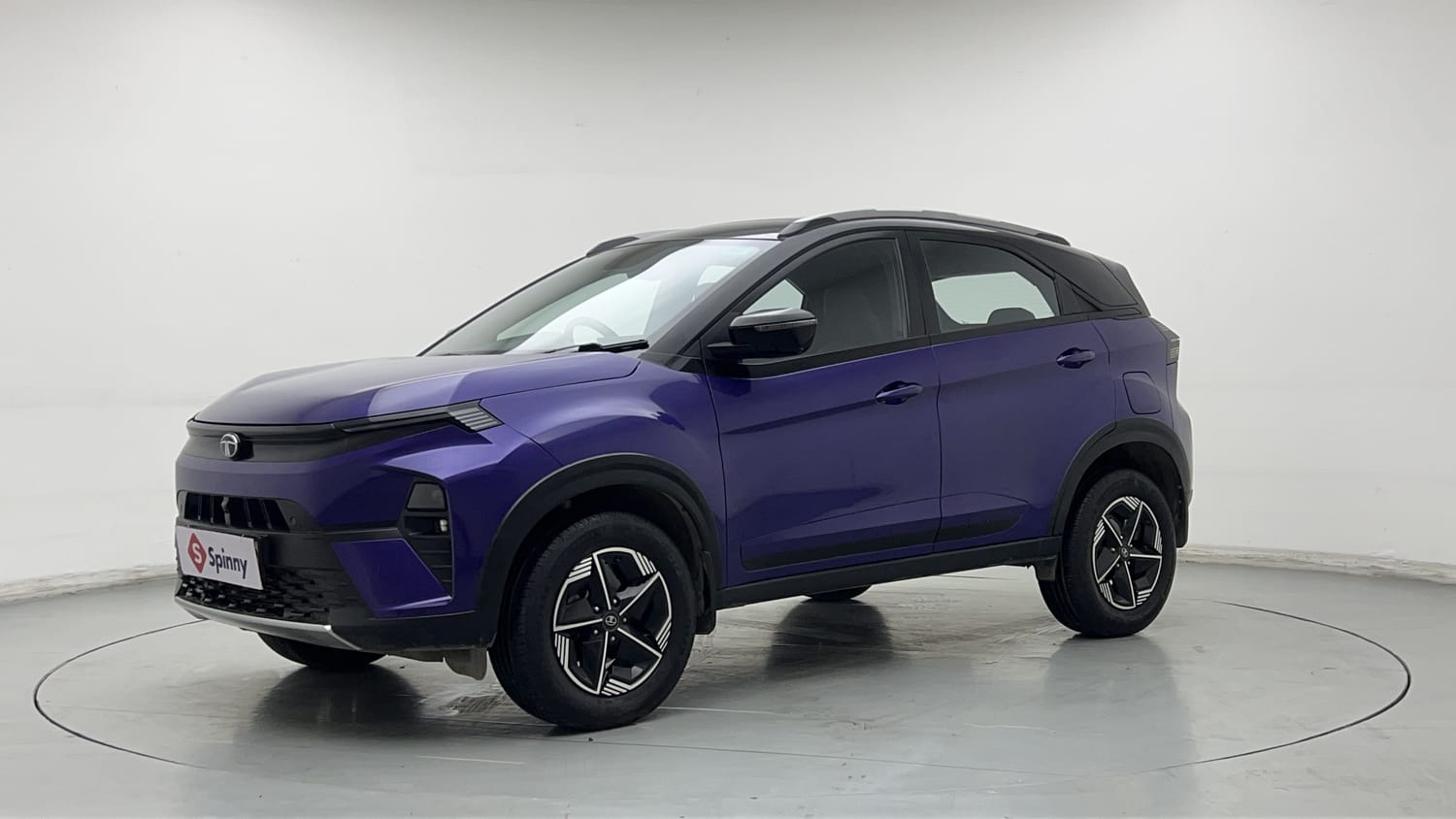 2023 Tata Nexon Fearless Plus S Purple 1.2 Revotron Petrol 7DCA Dual Tone
