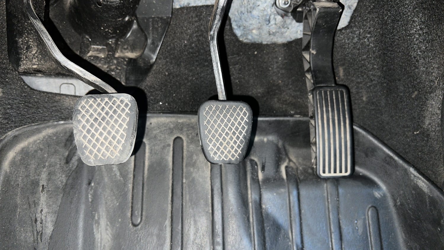 Used 2023 Honda City V Petrol MT Petrol Manual interior PEDALS VIEW