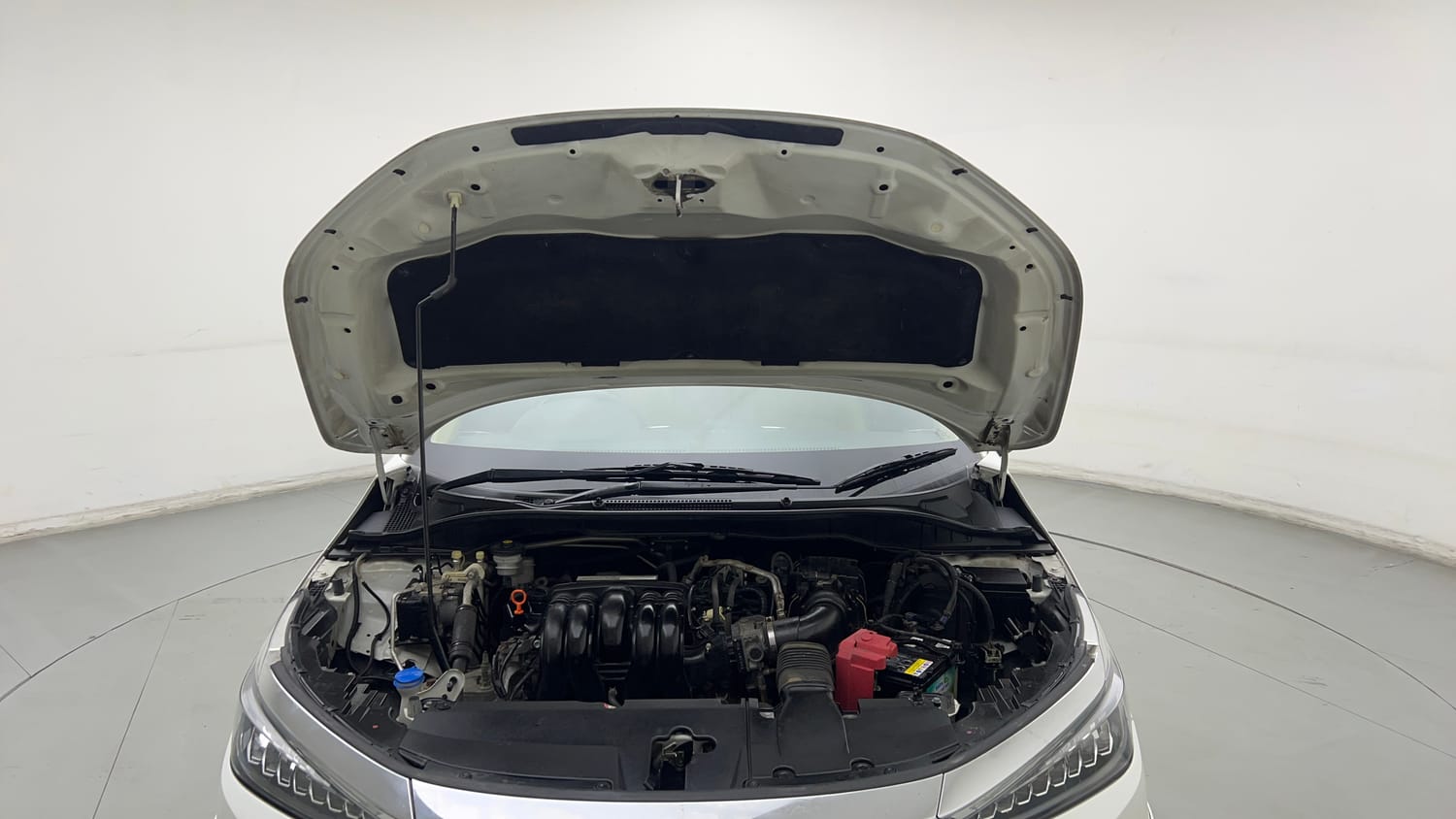 Used 2022 Honda City ZX CVT Petrol Petrol Automatic engine ENGINE & BONNET OPEN FRONT VIEW