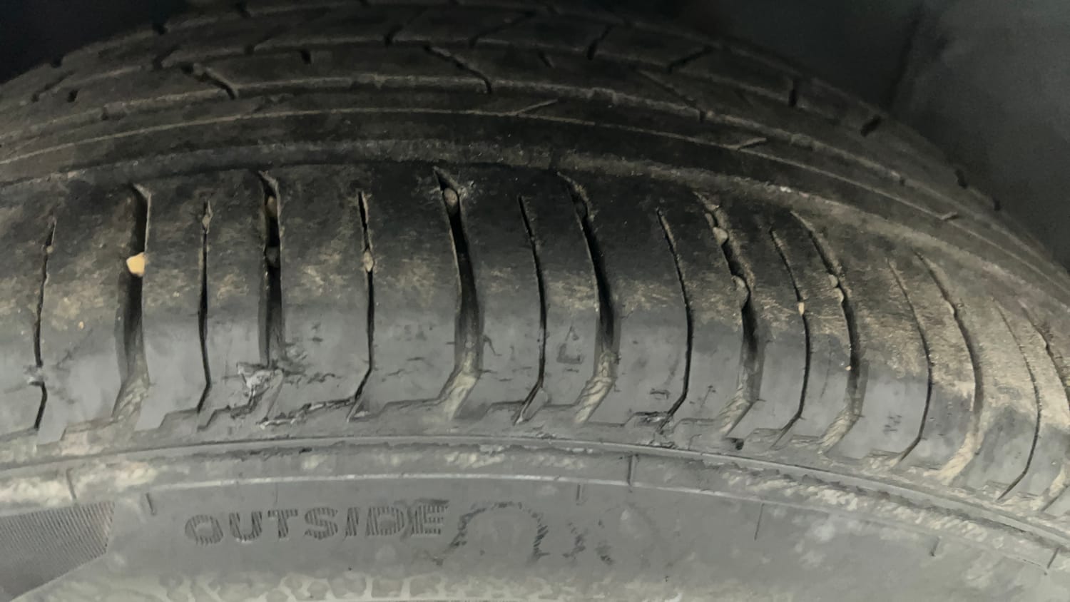 Used 2023 Hyundai i20 N Line N8 1.0 Turbo DCT Petrol Automatic tyres LEFT FRONT TYRE TREAD VIEW