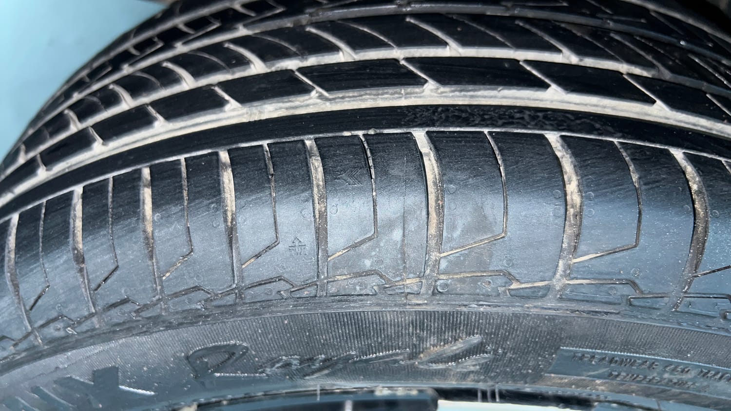Used 2021 Nissan Magnite XL Turbo Petrol Manual tyres RIGHT REAR TYRE TREAD VIEW
