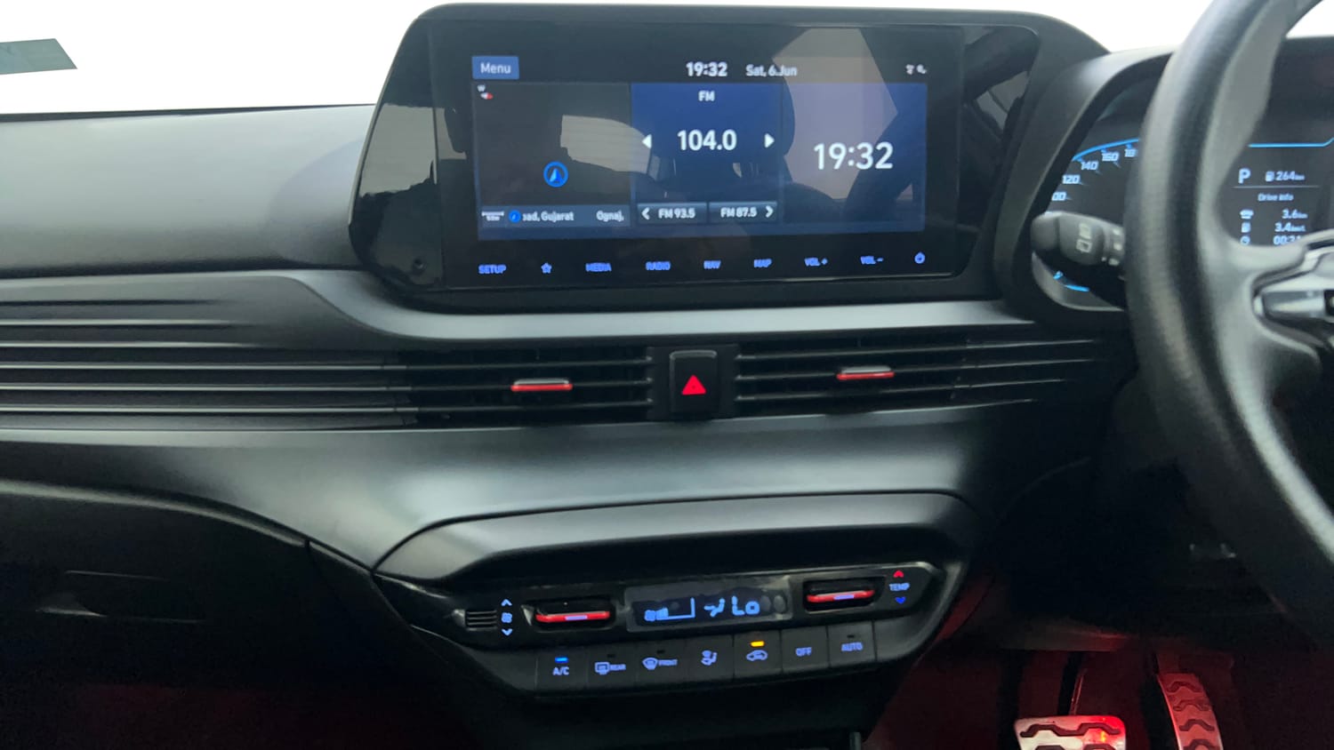 Used 2023 Hyundai i20 N Line N8 1.0 Turbo DCT Petrol Automatic interior MUSIC SYSTEM & AC CONTROL VIEW