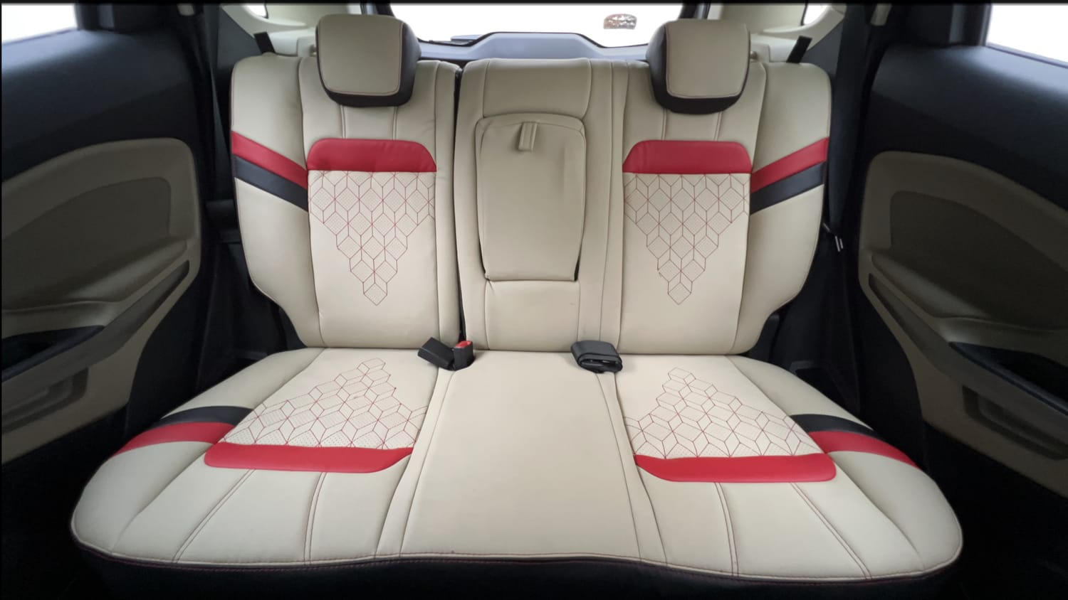2019 Ford EcoSport Titanium + 1.5L Ti-VCT AT-23