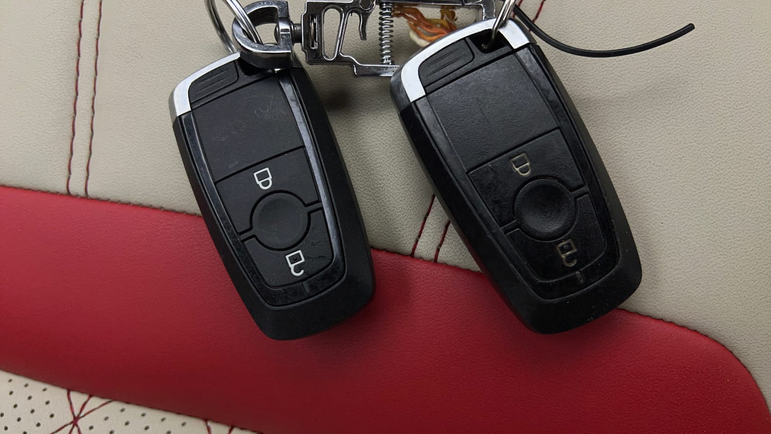 2019 Ford EcoSport Titanium + 1.5L Ti-VCT AT-45