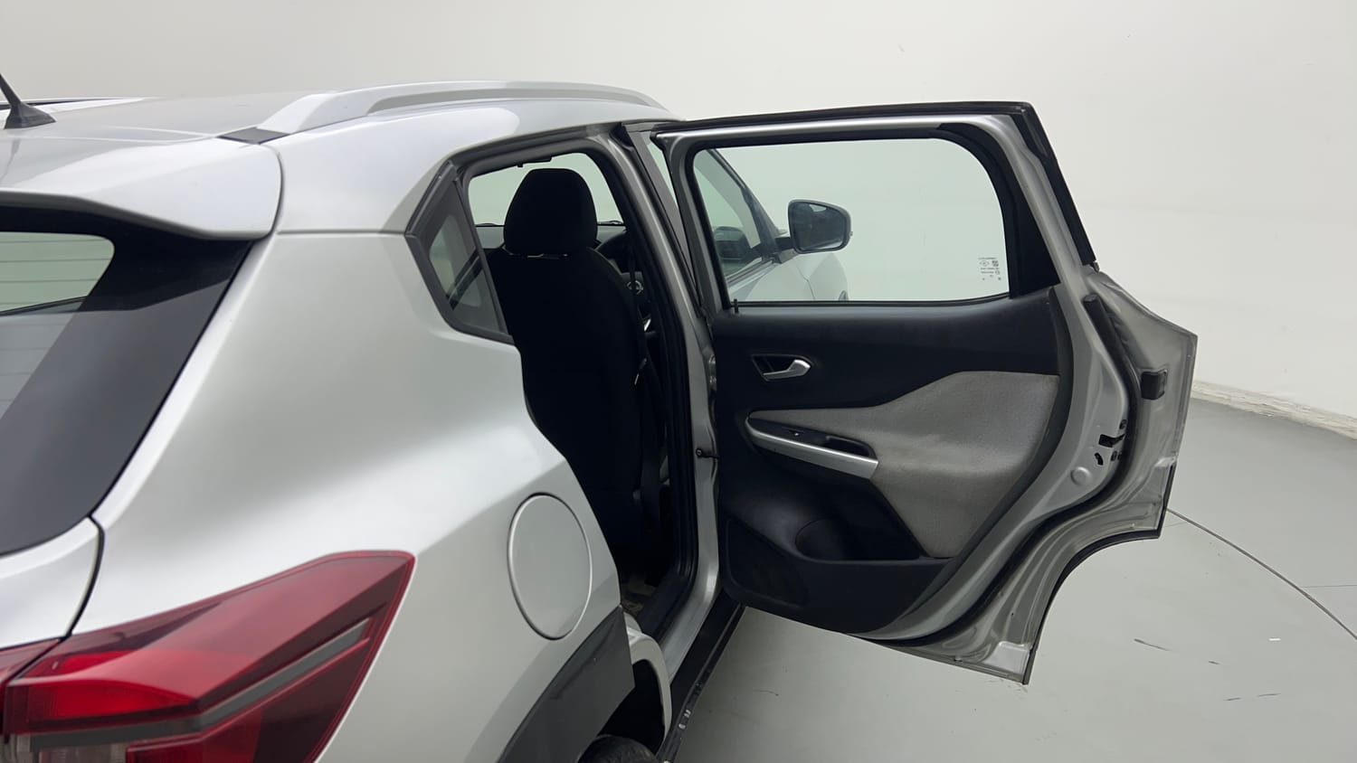 Used 2021 Nissan Magnite XL Turbo Petrol Manual interior RIGHT REAR DOOR OPEN VIEW