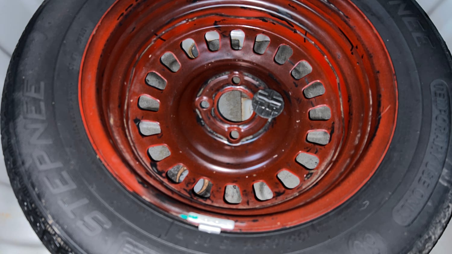 Used 2021 Nissan Magnite XL Turbo Petrol Manual tyres SPARE TYRE VIEW
