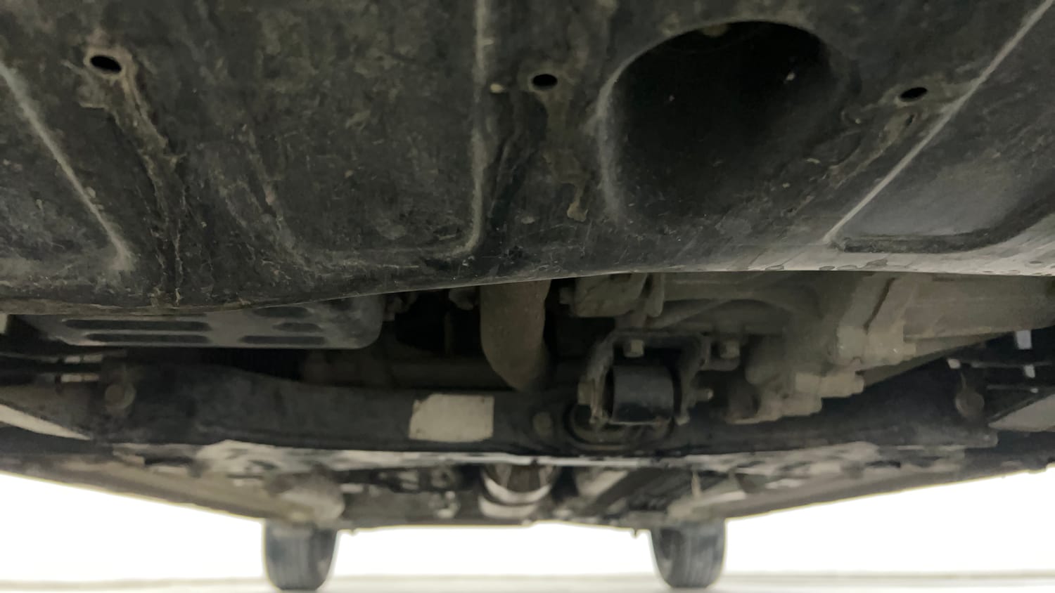 Used 2023 Hyundai i20 N Line N8 1.0 Turbo DCT Petrol Automatic extra FRONT LEFT UNDERBODY VIEW