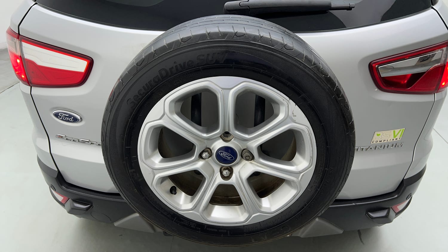 2019 Ford EcoSport Titanium + 1.5L Ti-VCT AT-40