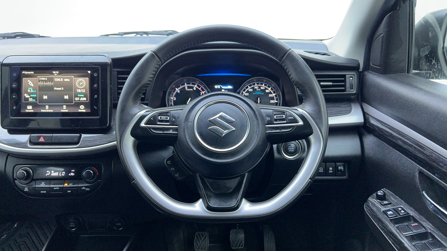 Used 2024 Maruti Suzuki XL6 Alpha MT Petrol Petrol Manual interior STEERING VIEW