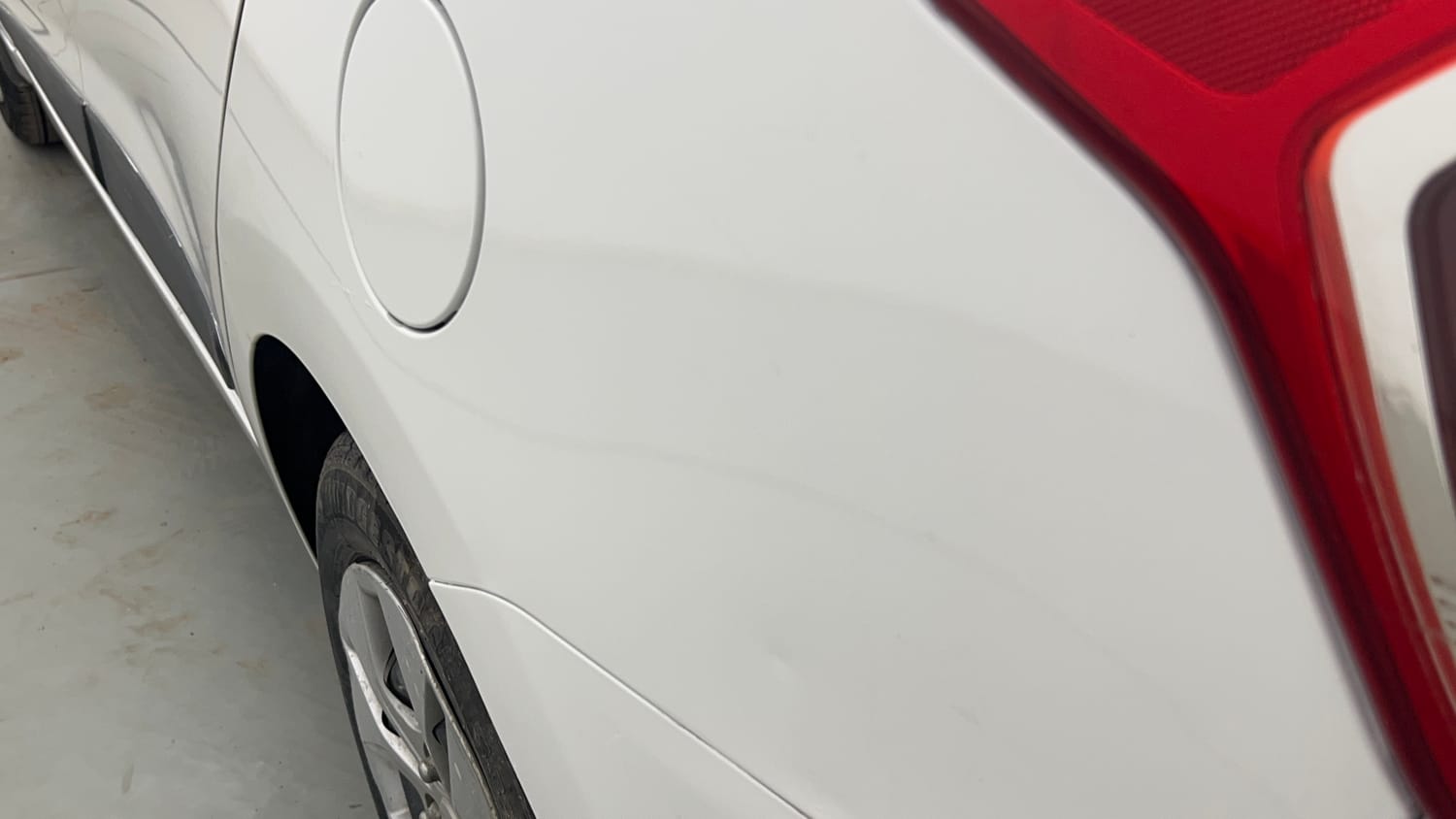 Used 2014 Hyundai Xcent S 1.2 Petrol Manual dents MINOR DENT