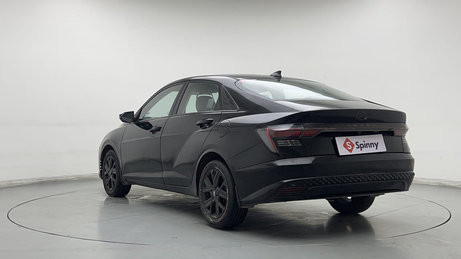 Used 2023 Hyundai Verna SX 1.5 Turbo Petrol DCT Petrol Automatic exterior LEFT REAR CORNER VIEW