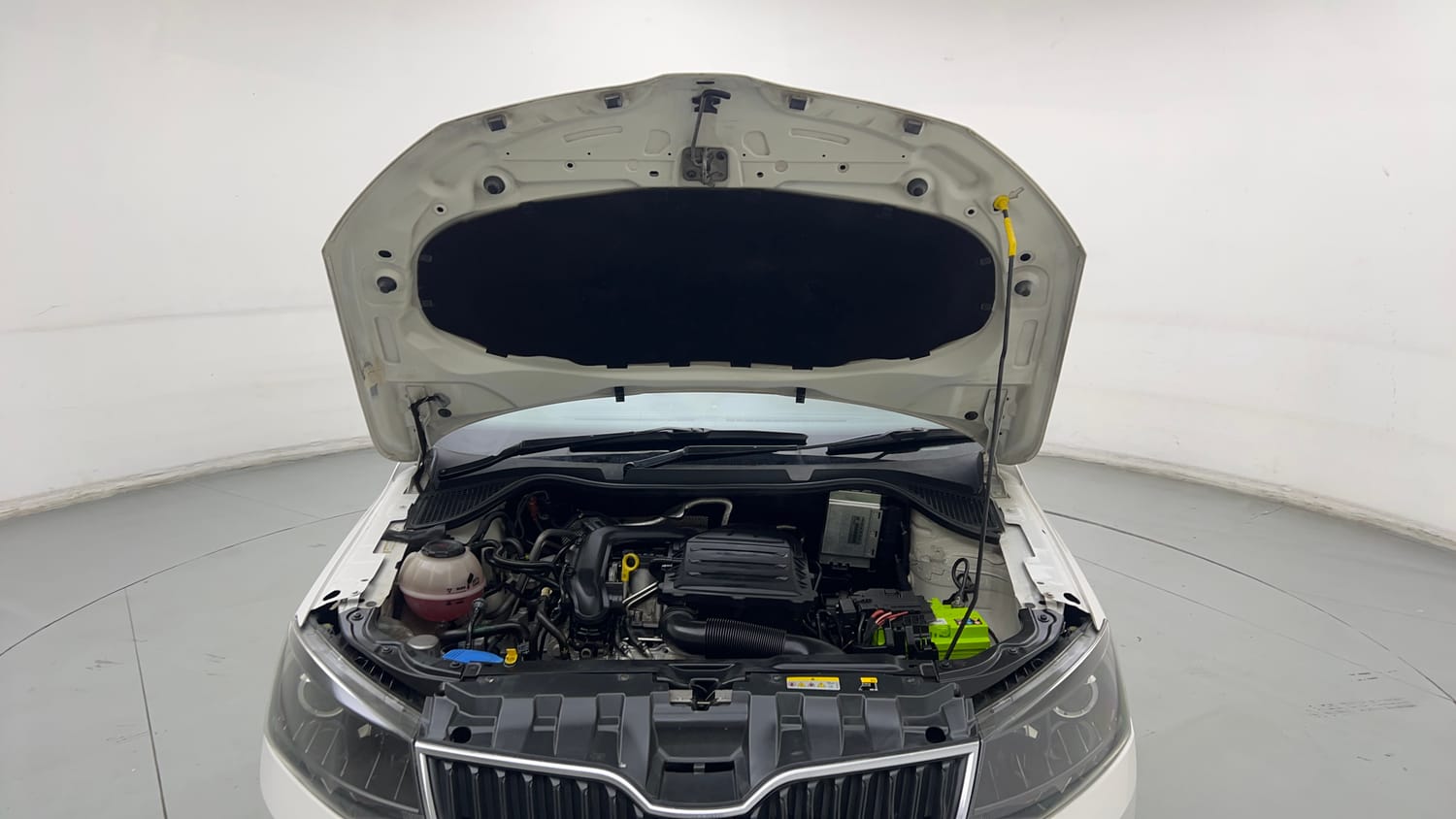 Used 2021 Skoda Rapid Style Petrol Manual engine ENGINE & BONNET OPEN FRONT VIEW