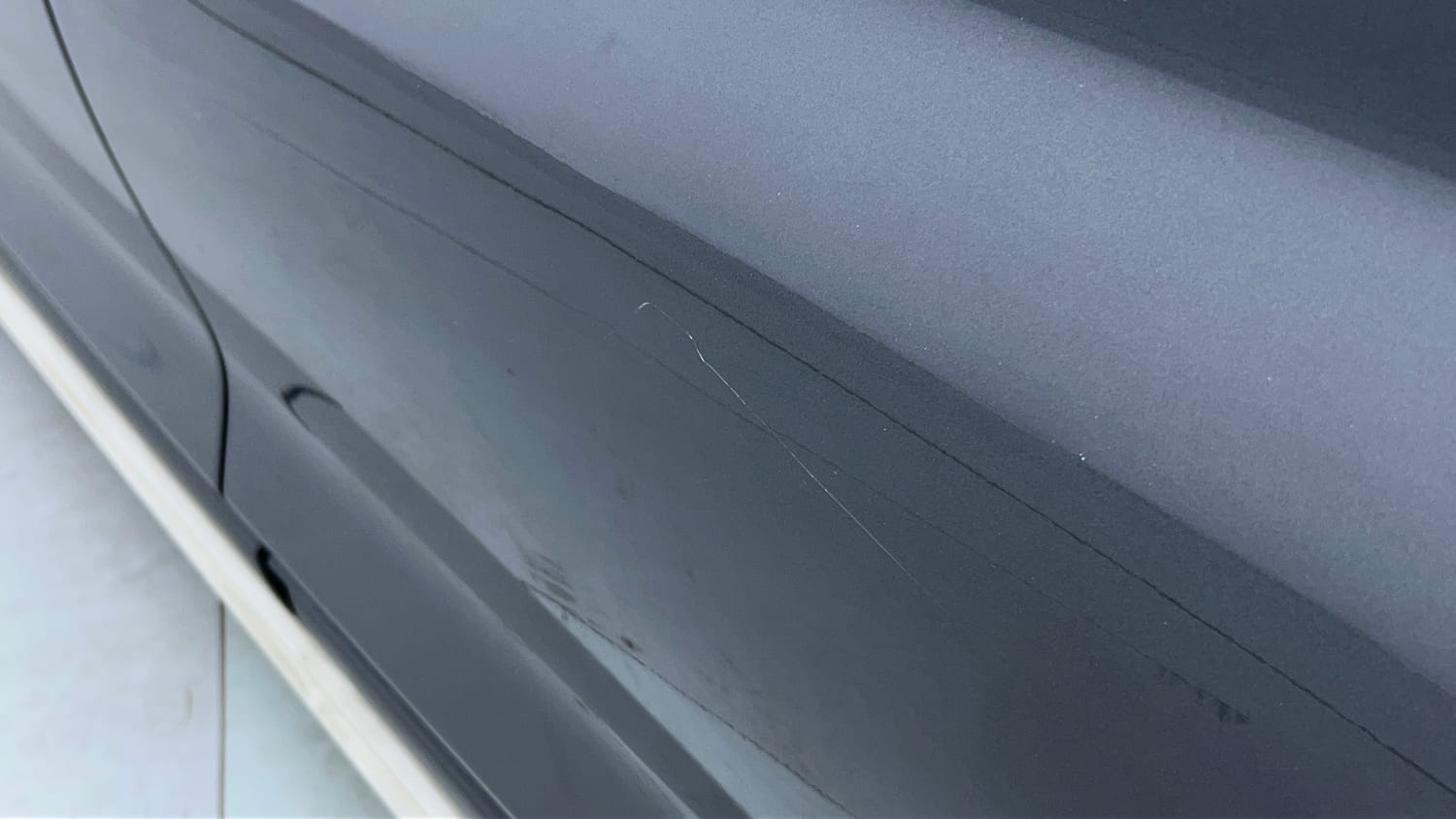Used 2024 Maruti Suzuki XL6 Alpha MT Petrol Petrol Manual dents MINOR DENT