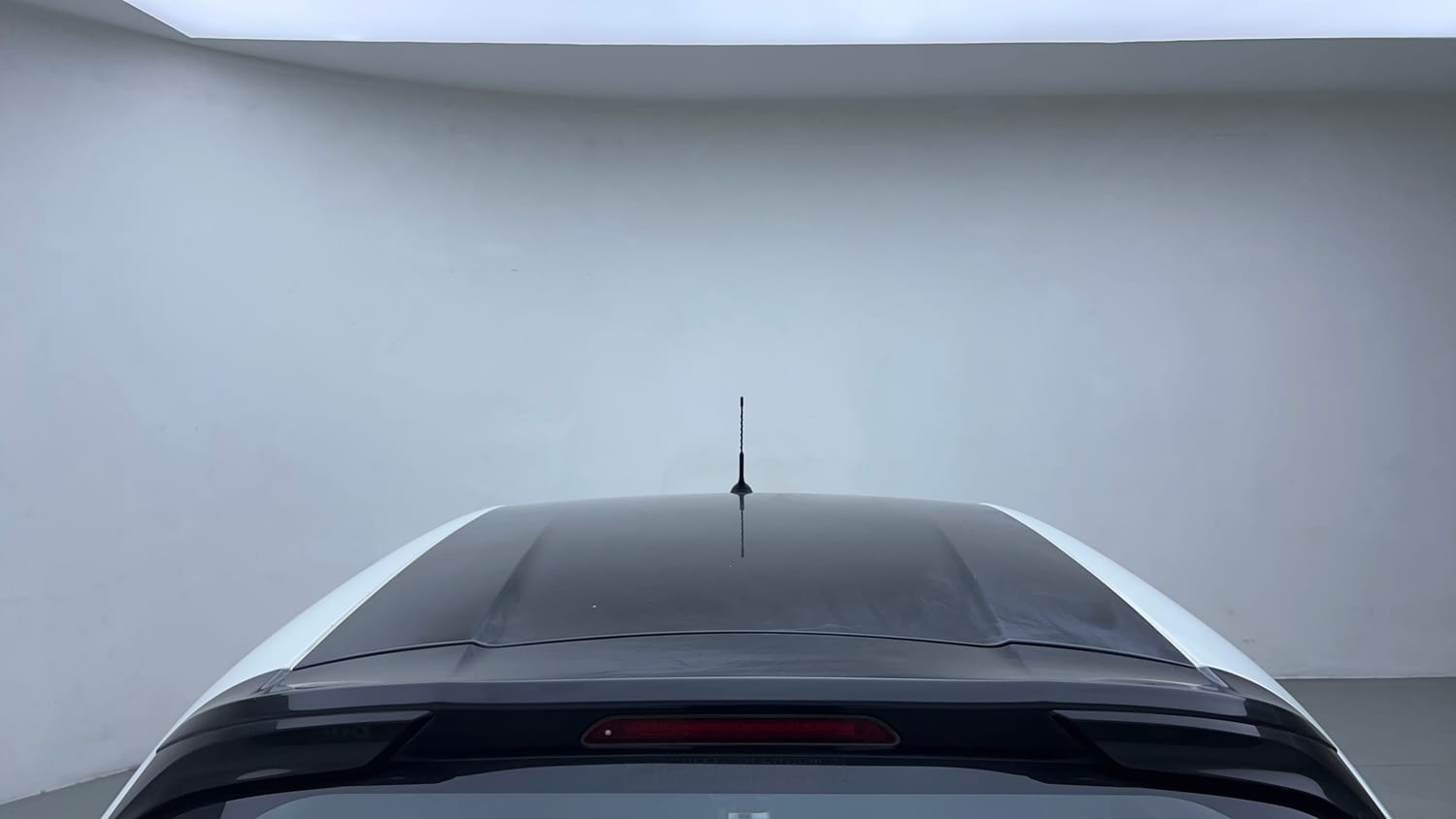 Used 2022 Tata Altroz XZ Plus Diesel Diesel Manual exterior EXTERIOR ROOF VIEW