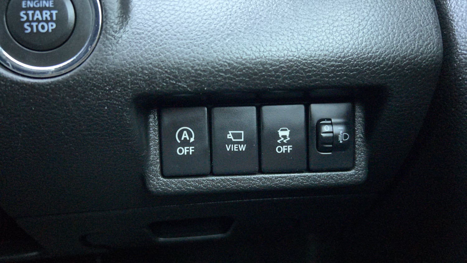 Used 2024 Maruti Suzuki XL6 Alpha MT Petrol Petrol Manual top_features 360 view camera