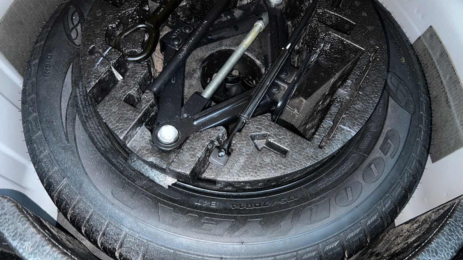 Used 2021 Skoda Rapid Style Petrol Manual tyres SPARE TYRE VIEW