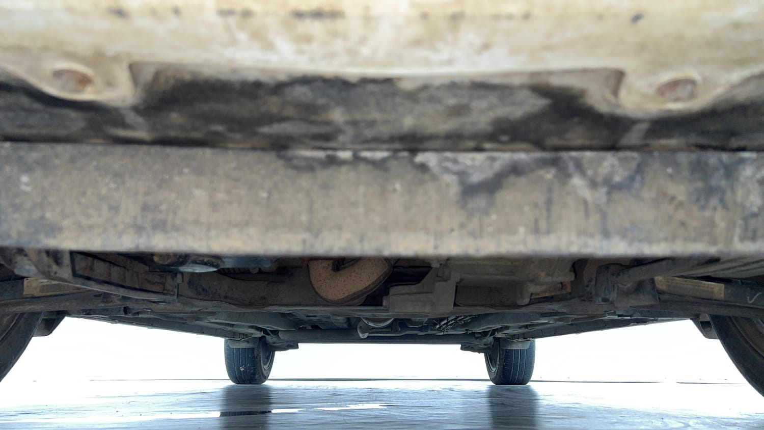 Used 2022 Tata Altroz XZ Plus Diesel Diesel Manual extra FRONT LEFT UNDERBODY VIEW