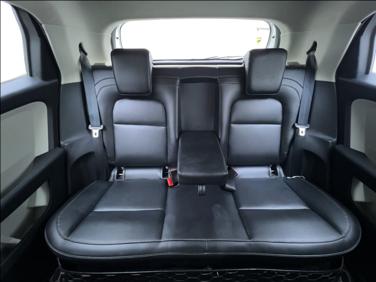 Used 2022 Tata Altroz XZ Plus Diesel Diesel Manual interior REAR SEAT CONDITION VIEW