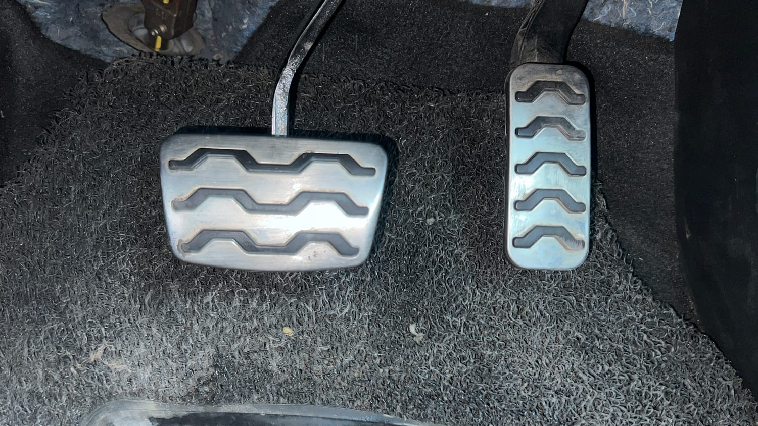 Used 2023 Hyundai Verna SX 1.5 Turbo Petrol DCT Petrol Automatic interior PEDALS VIEW