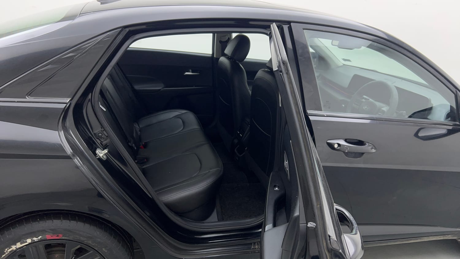 Used 2023 Hyundai Verna SX 1.5 Turbo Petrol DCT Petrol Automatic interior RIGHT SIDE REAR DOOR CABIN VIEW