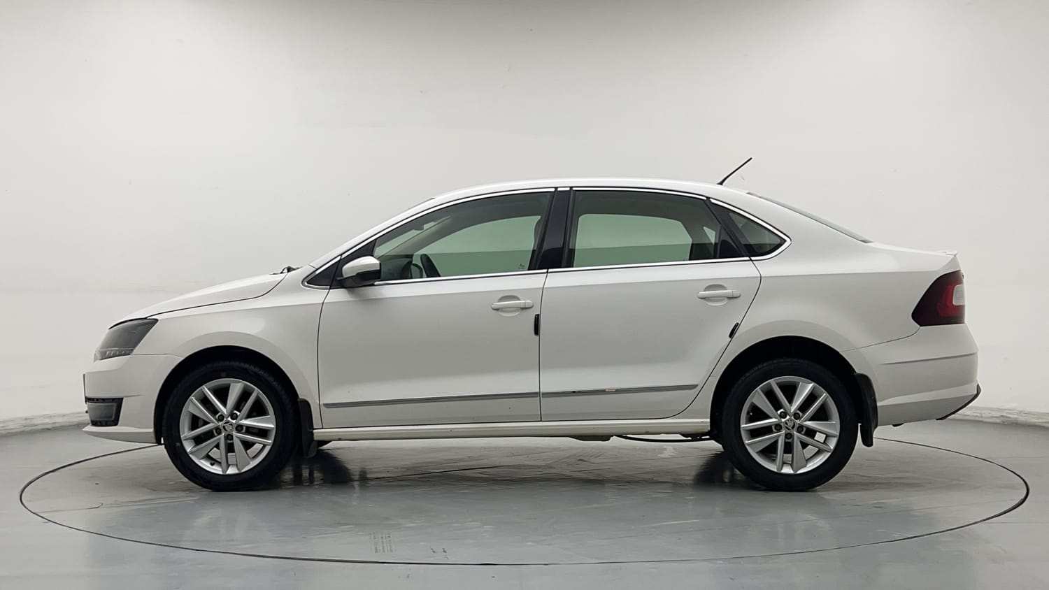 Used 2021 Skoda Rapid Style Petrol Manual exterior LEFT SIDE VIEW