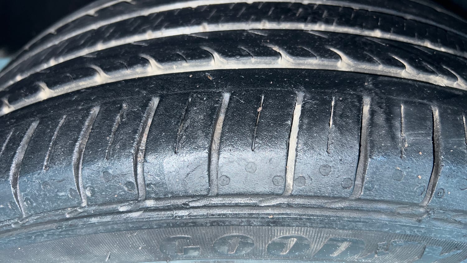 Used 2021 Skoda Rapid Style Petrol Manual tyres RIGHT REAR TYRE TREAD VIEW