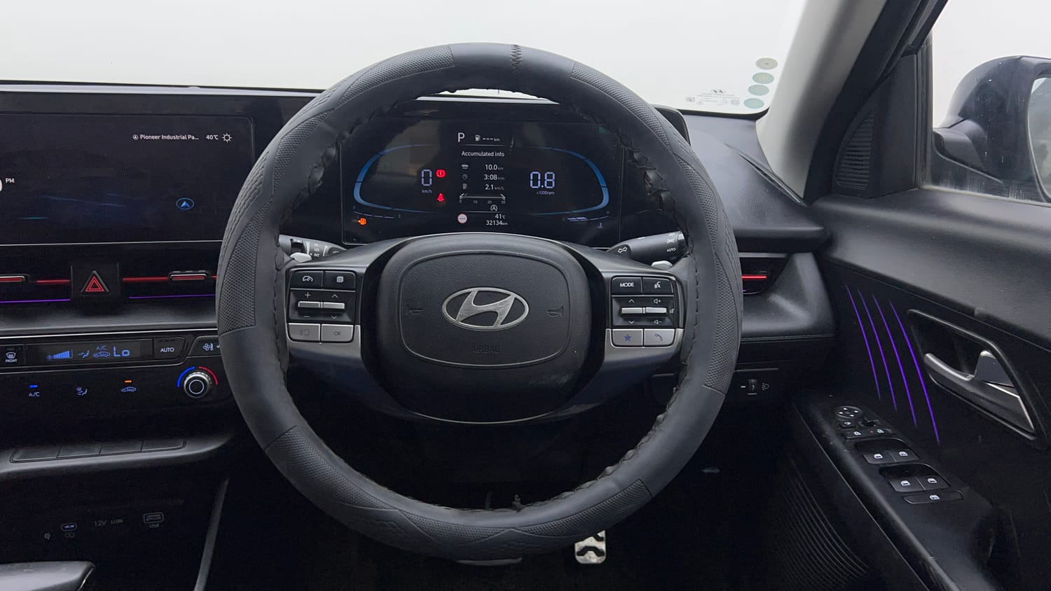 Used 2023 Hyundai Verna SX 1.5 Turbo Petrol DCT Petrol Automatic interior STEERING VIEW