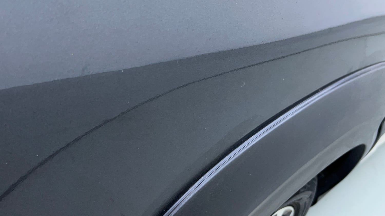 Used 2024 Maruti Suzuki XL6 Alpha MT Petrol Petrol Manual dents MINOR SCRATCH