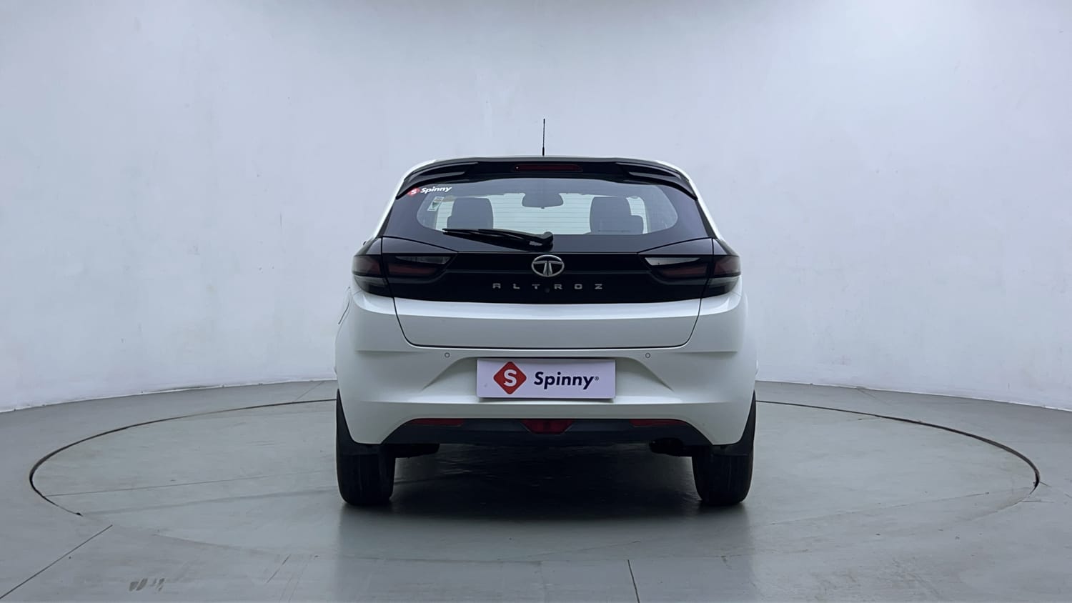 Used 2022 Tata Altroz XZ Plus Diesel Diesel Manual exterior BACK VIEW