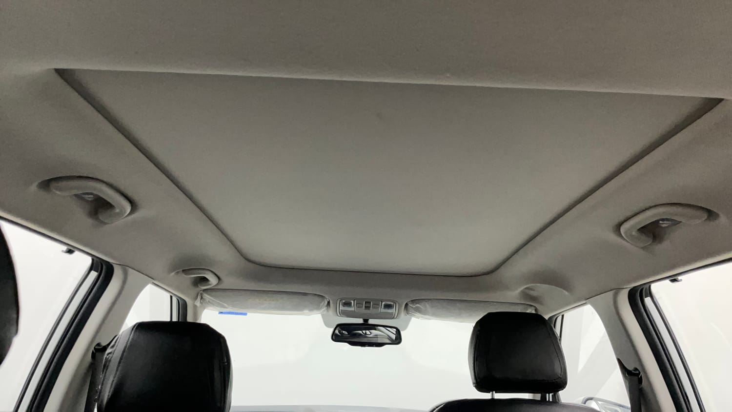 Used 2022 Hyundai Creta SX 1.5 Petrol IVT Petrol Automatic top_features Sunroof
